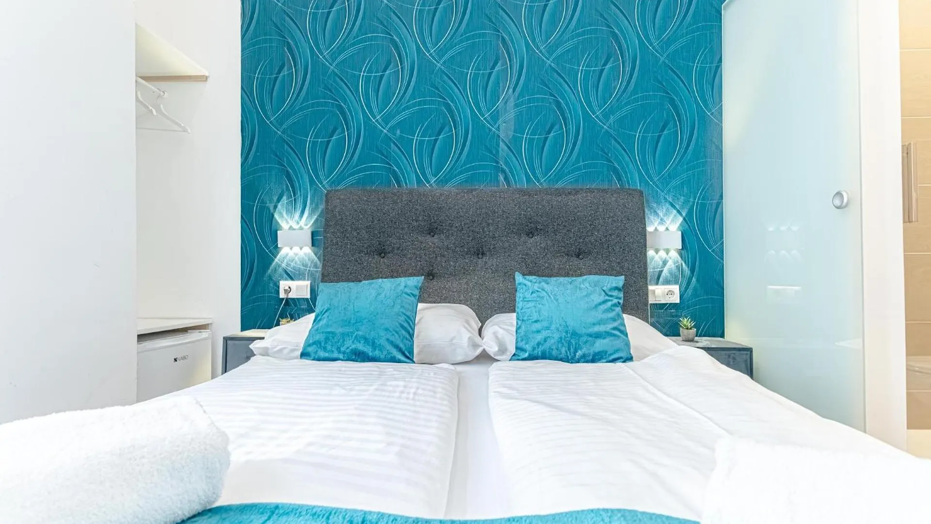Mariahilfer Boutique Rooms - Virtual Reception & Self-Checkin Vienna Apartment