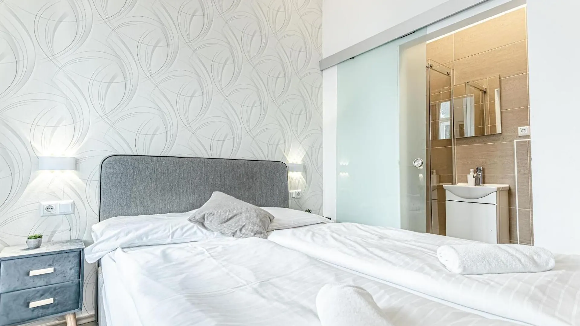 Apartment Mariahilfer Boutique Rooms - Virtual Reception & Self-Checkin Vienna