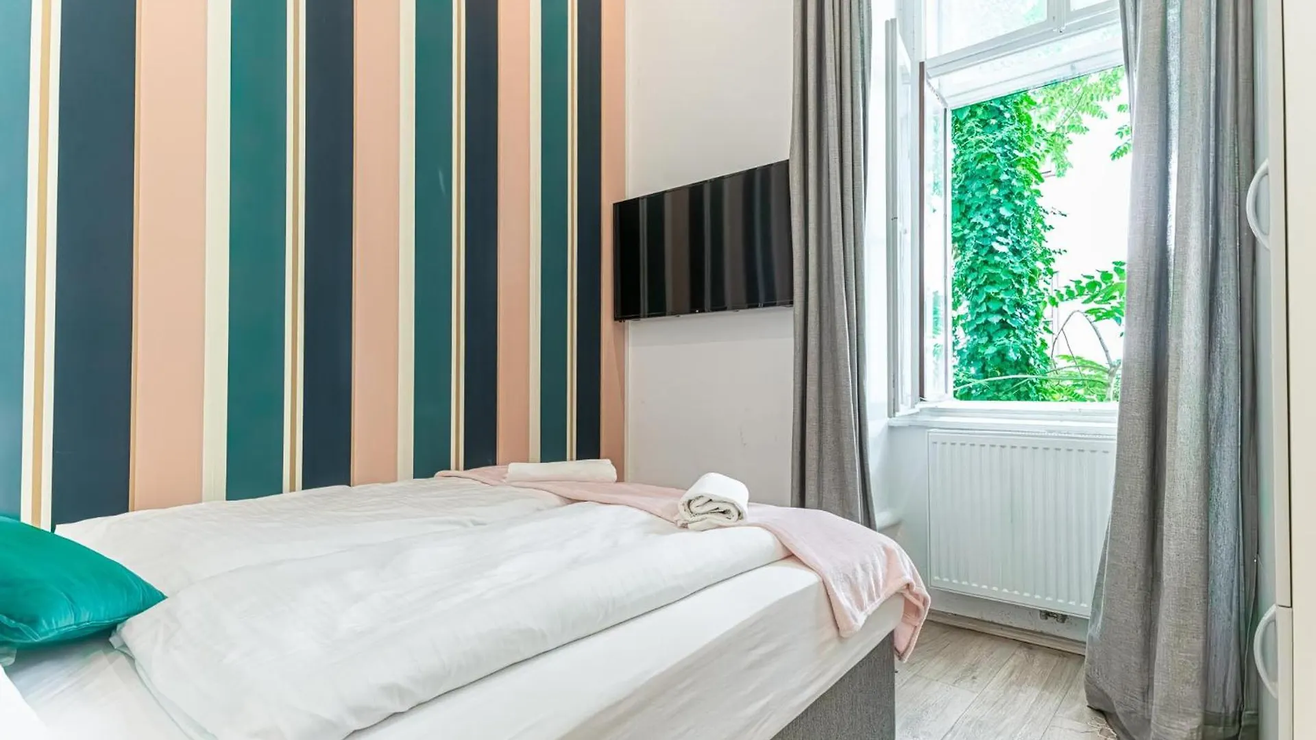 Mariahilfer Boutique Rooms - Virtual Reception & Self-Checkin Vienna