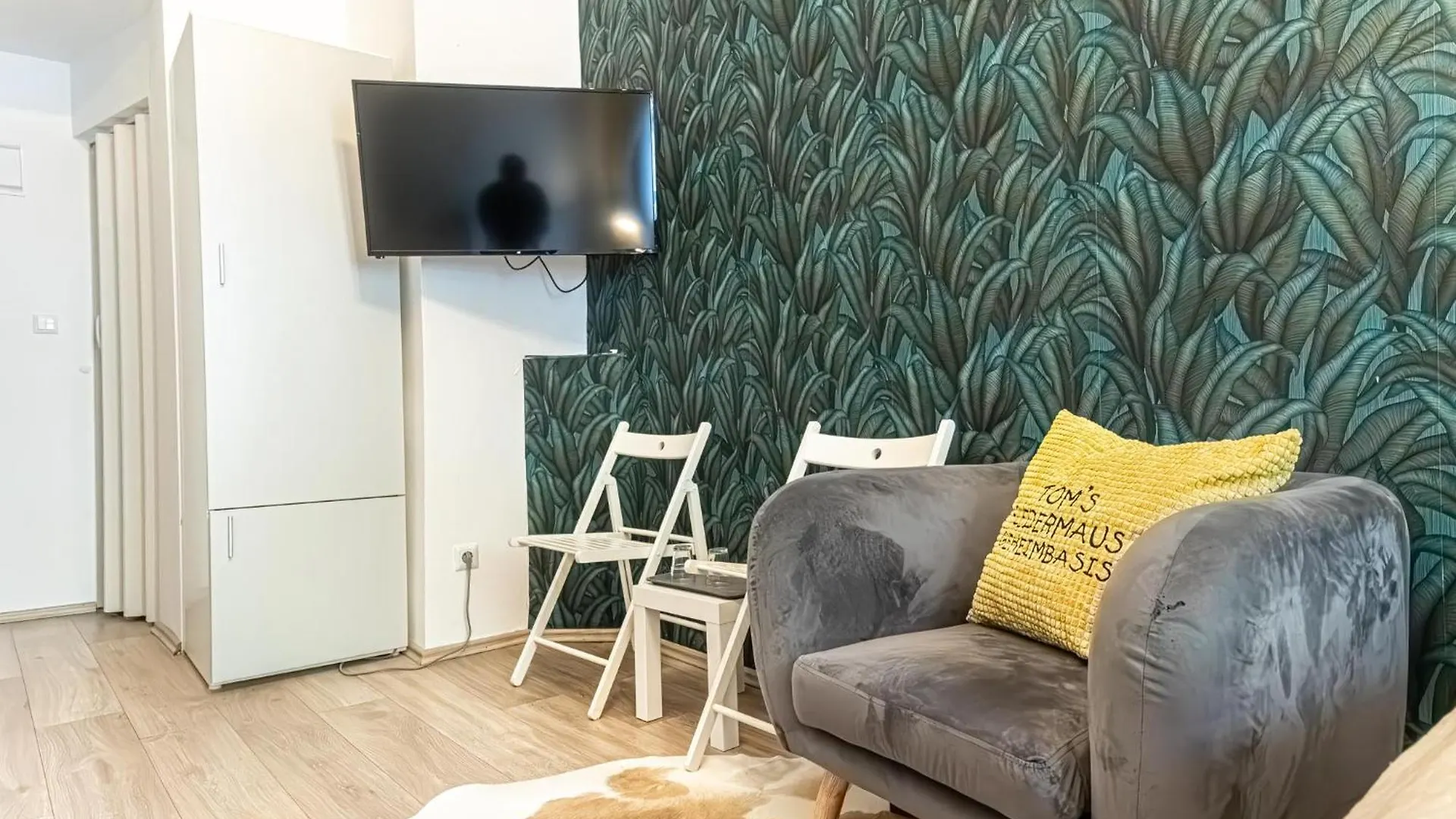 Mariahilfer Boutique Rooms - Virtual Reception & Self-Checkin Vienna Apartment
