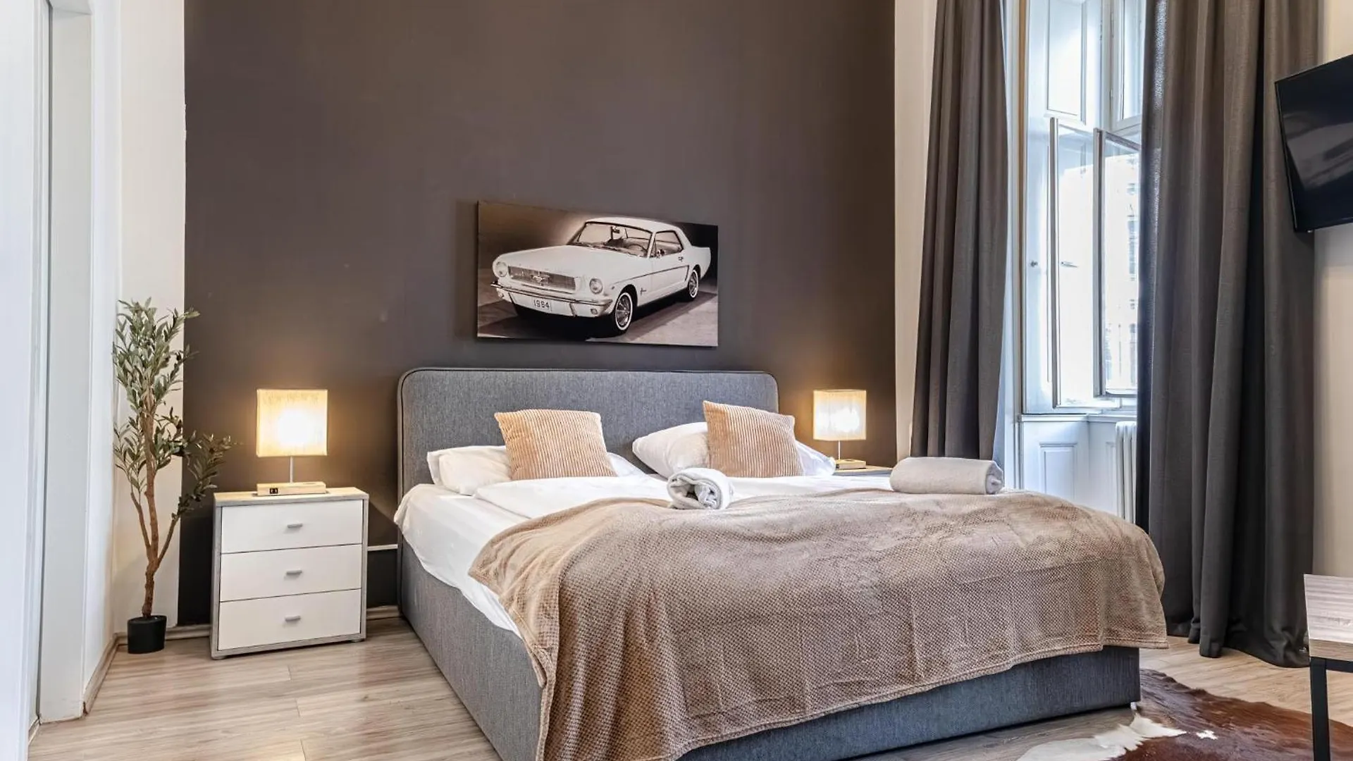 Mariahilfer Boutique Rooms - Virtual Reception & Self-Checkin Vienna Apartment