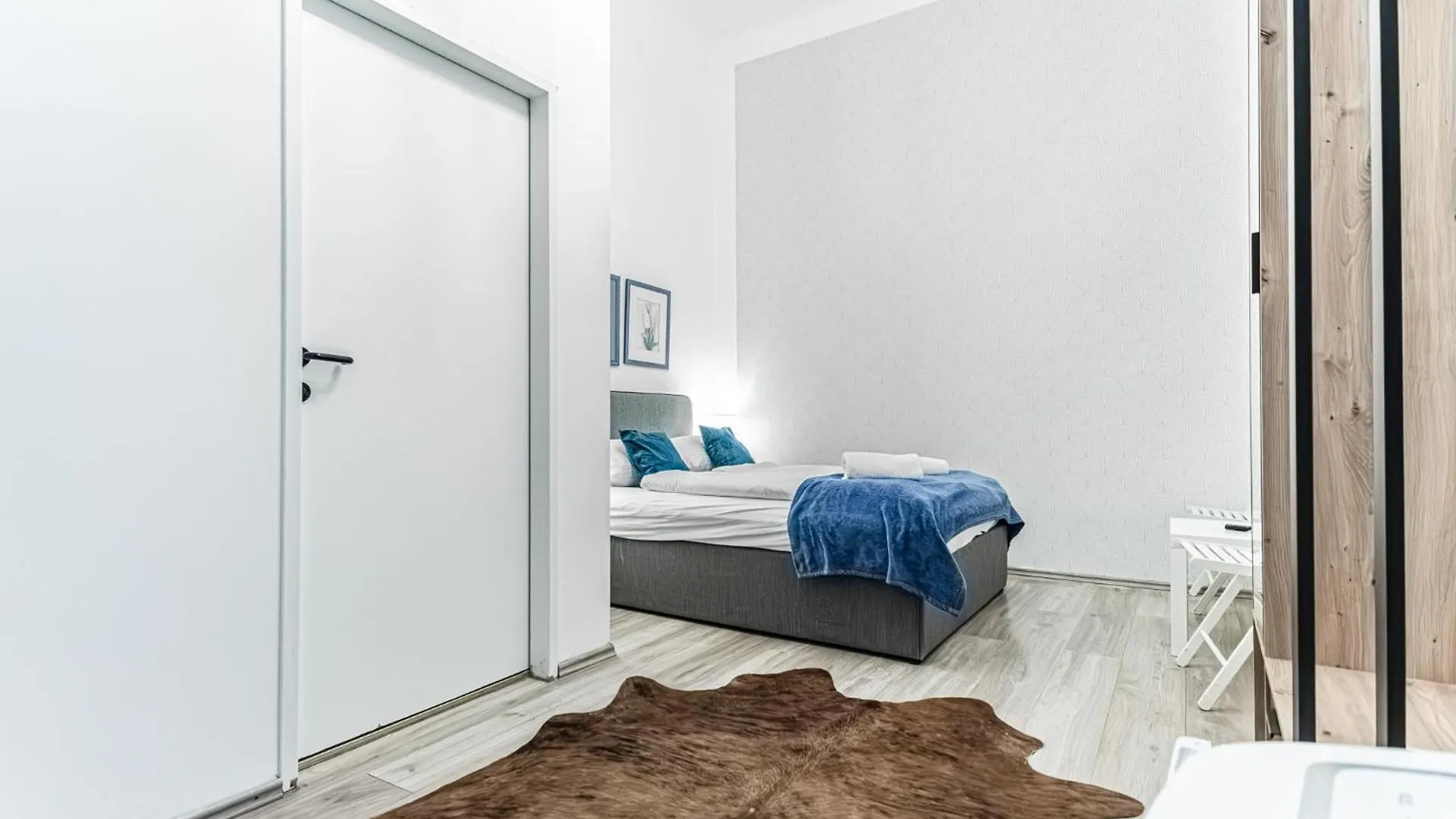 Mariahilfer Boutique Rooms - Virtual Reception & Self-Checkin Vienna 0*,