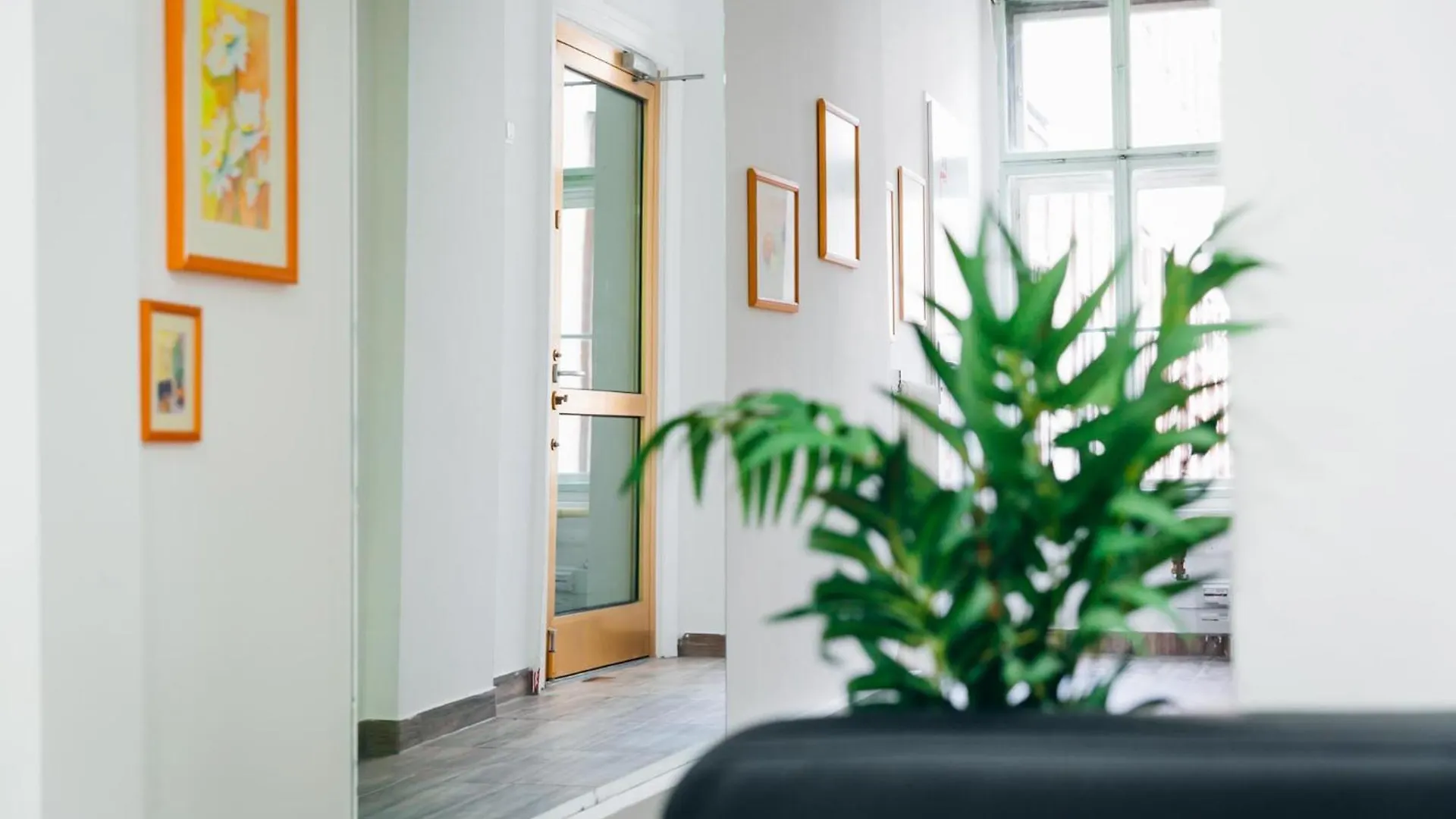 Mariahilfer Boutique Rooms - Virtual Reception & Self-Checkin Vienna Apartment