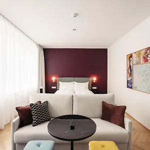 4* Hotell Schani Salon