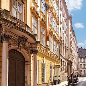 4* Hotell Pertschy Palais